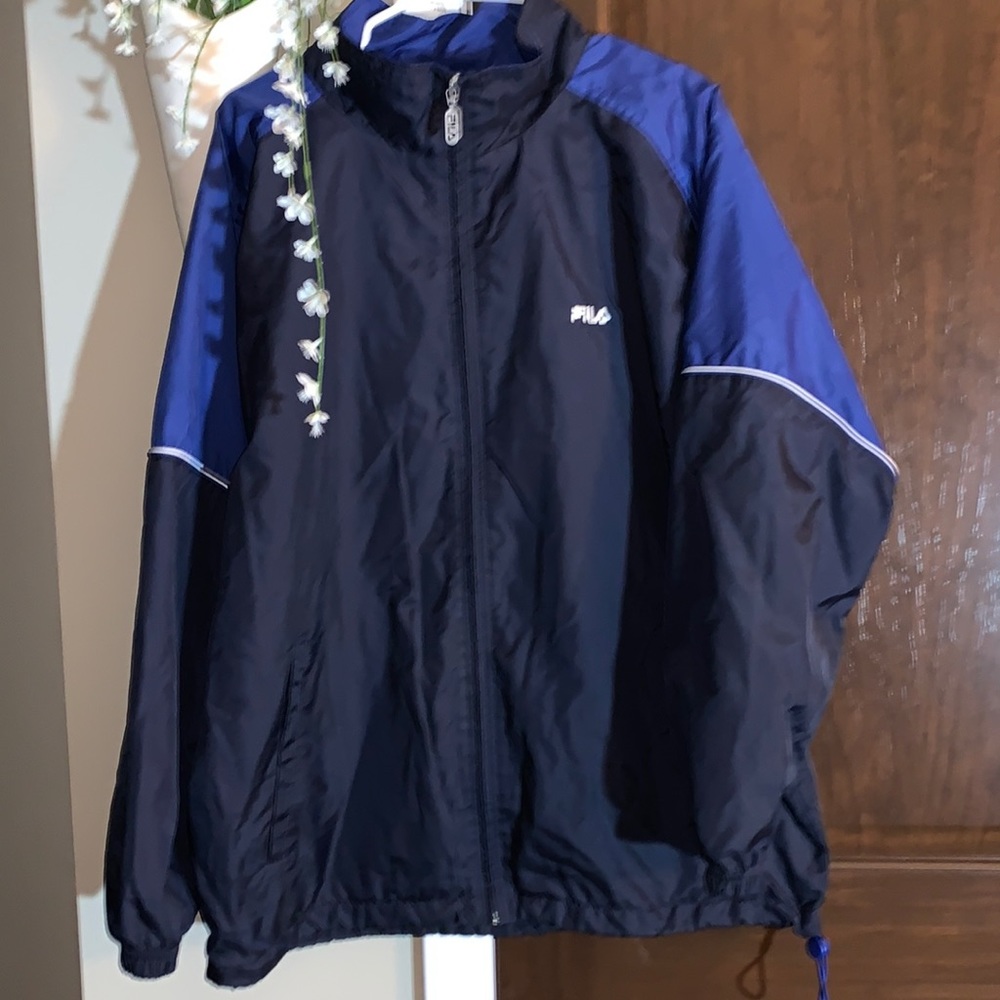 Mens Fila Windbreaker Size Large NWOT